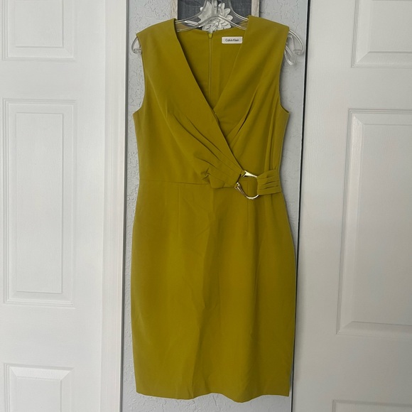 NWOT Woman Dress - Picture 1 of 7